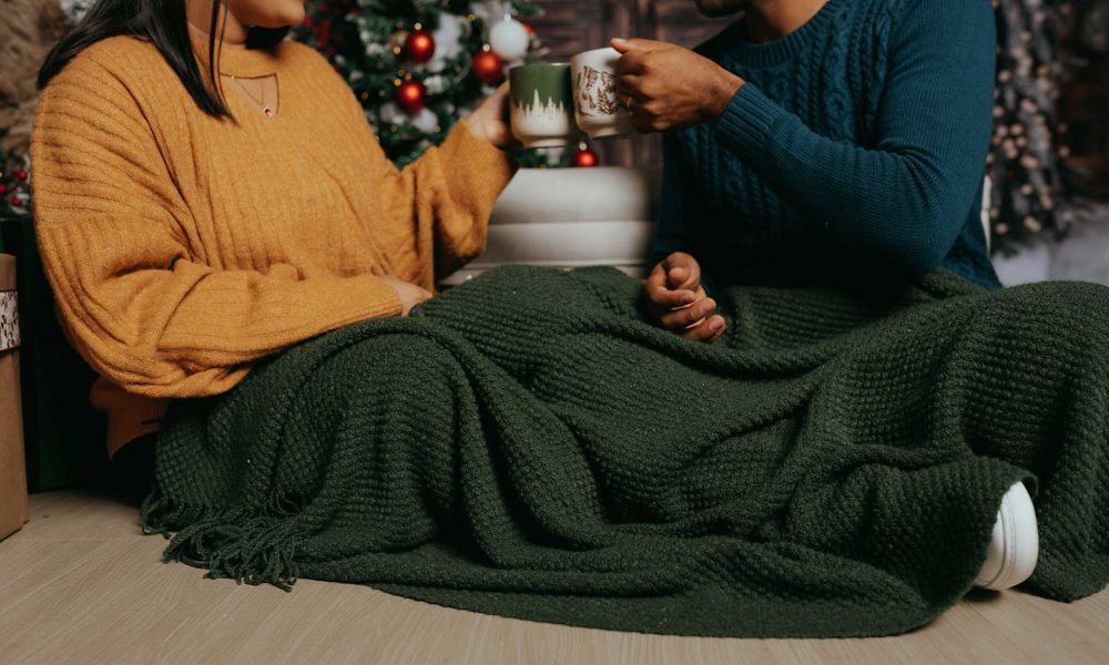 Holiday relationship anxiety Cuffing season relationships